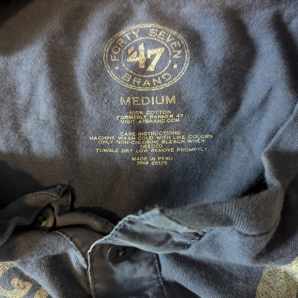 EUC 47Brand Men's Chicago Cubs MLB Long Sleeve Henley Shirt Medium Blue Gray - Picture 4 of 6